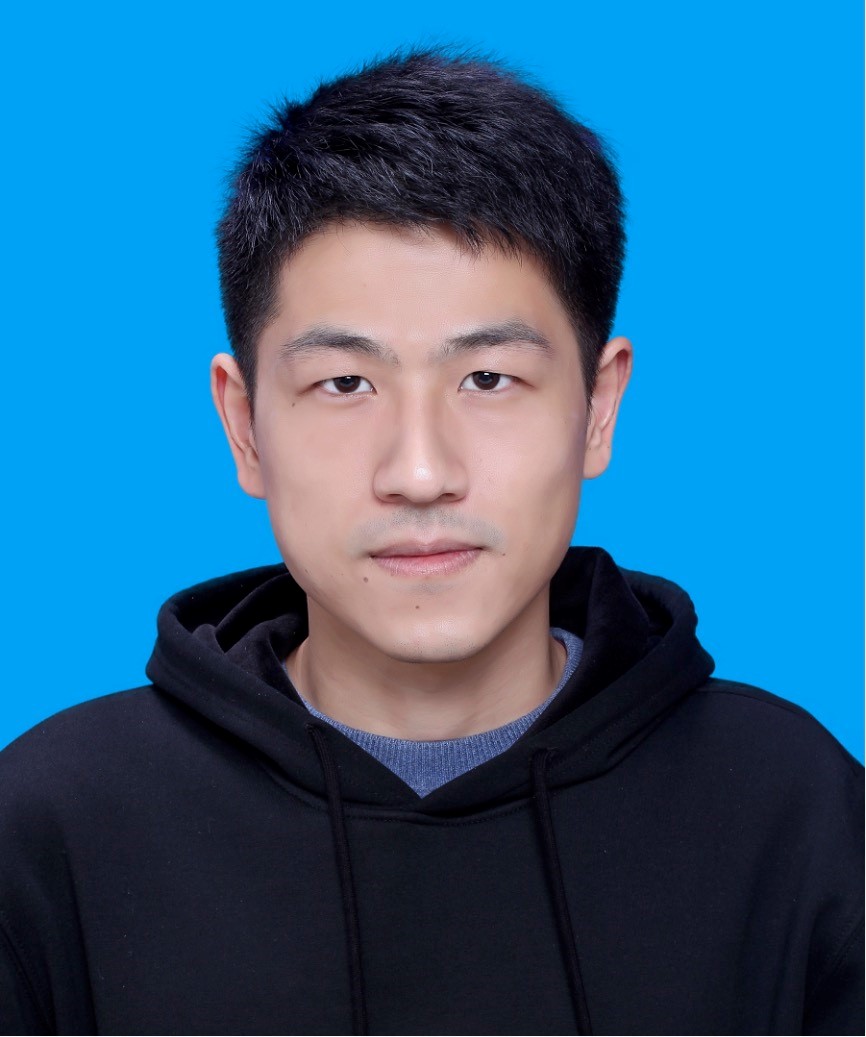 崔璨证件照